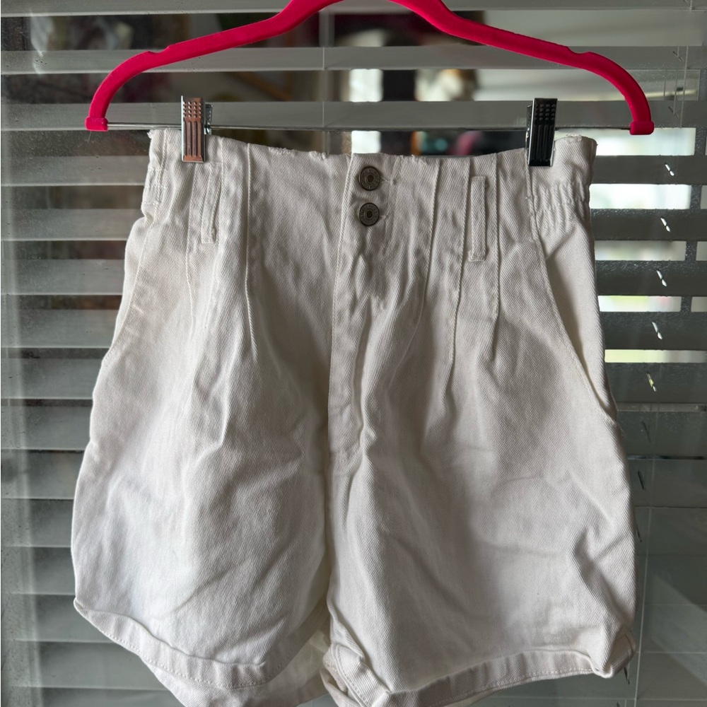 Women's high waisted denim White Shorts